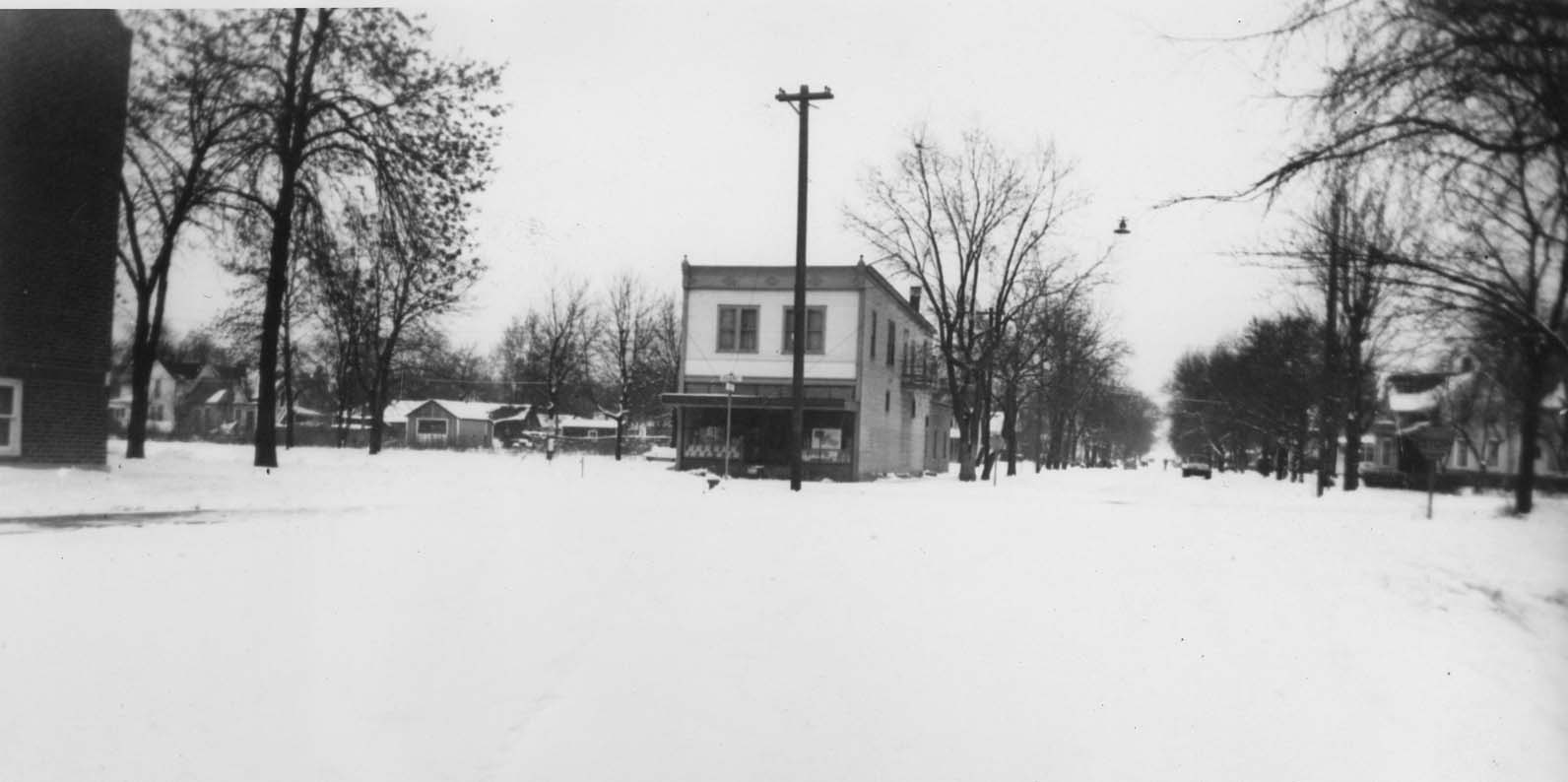 Beland's grocery looking No.